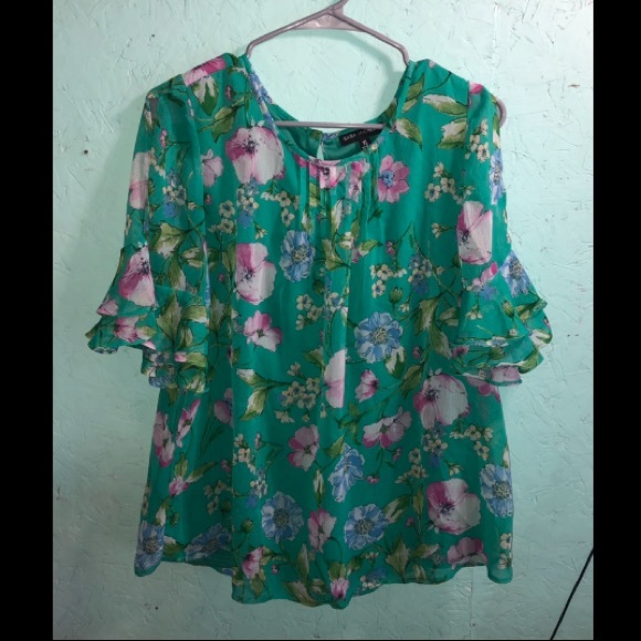 Sara Michelle Tops - Layered cold shoulder floral top